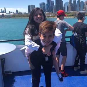 Meet your Posher, Roman